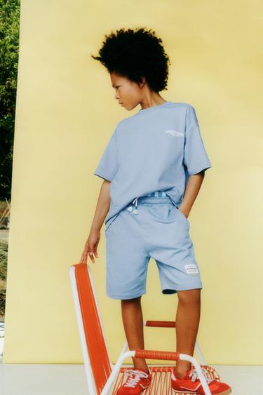 CONJUNTO CAMISETA Y BERMUDA TEXTO - Azul claro de Zara
