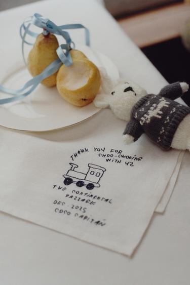 MUÑECO PUNTO ADORNO OSITO - Blanco roto de Zara