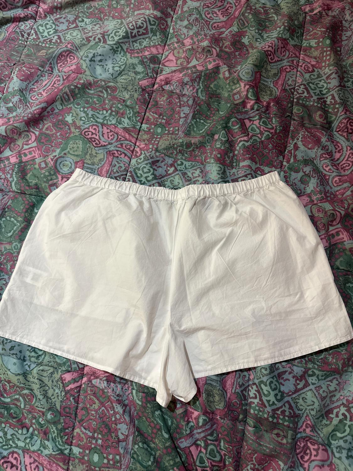 EMBROIDERED SHORTS - Image 2