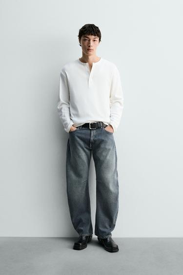 リラックスバレルフィットデニムパンツブルー/グリーン0Zaraのリラックスバレルフィットデニムパンツ - ブルー/グリーン - 画像 0