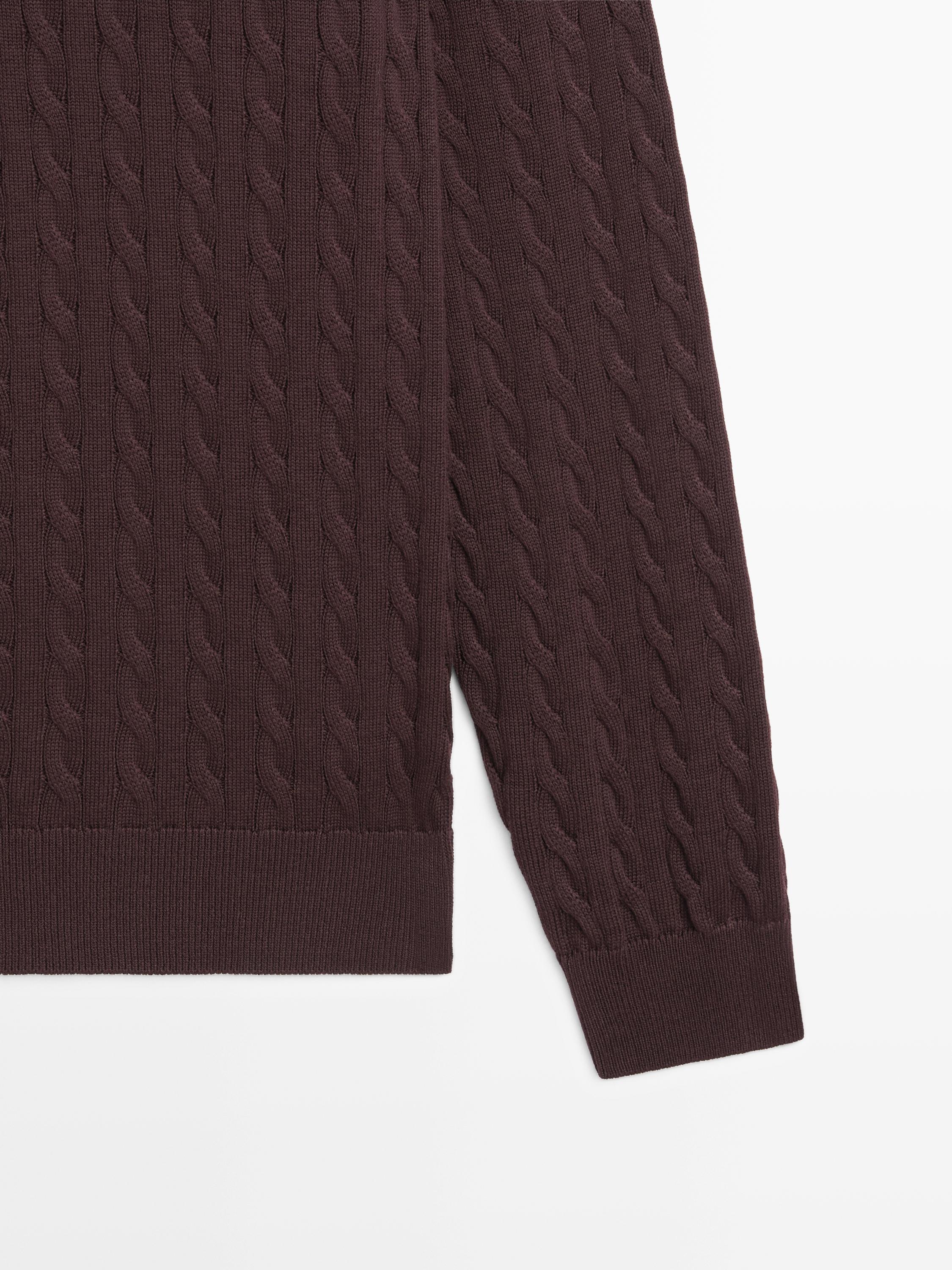 Mock neck knit sweater with zip