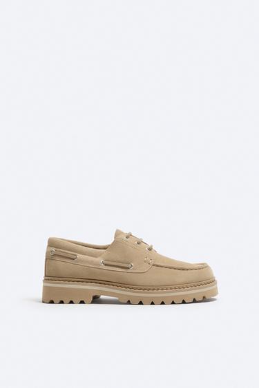 ZAPATO NÁUTICO PIEL - Beige de Zara