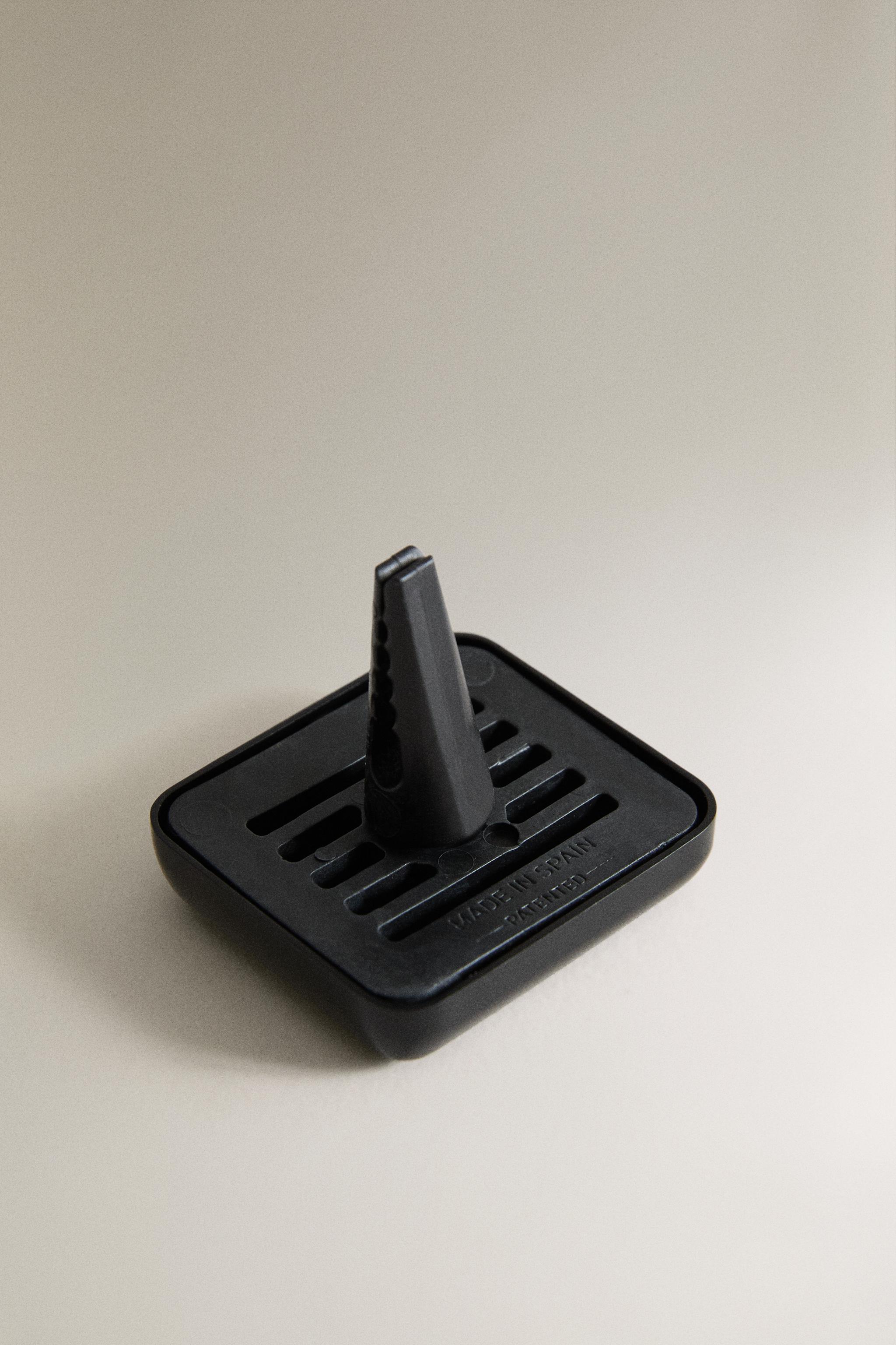 DARK AMBER CAR AIR FRESHENER