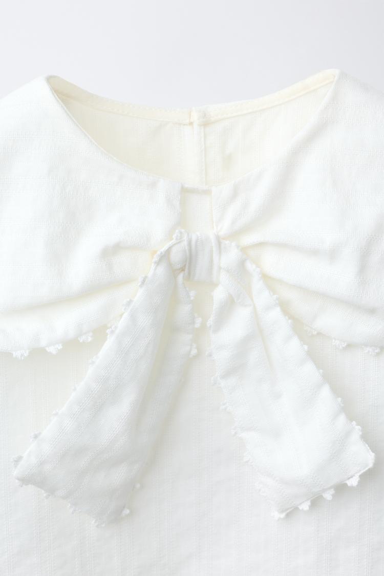 Camisa de malla con lunares y cuello Peter Pan 3