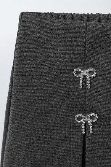 JUPE-SHORT À NŒUDS BRILLANTS - Gris chiné de Zara - Image 2