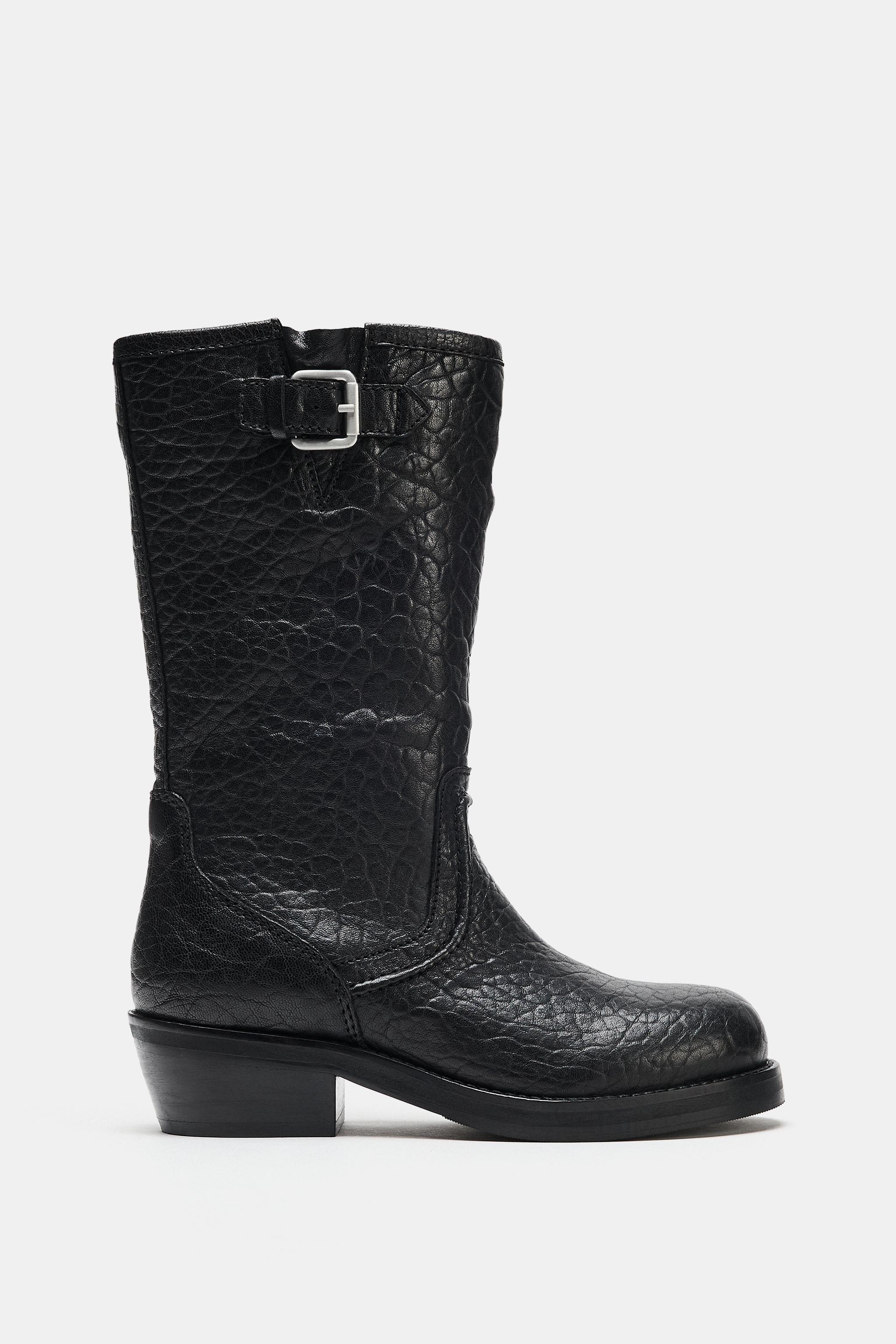 BOTTES EN CUIR À BOUCLE