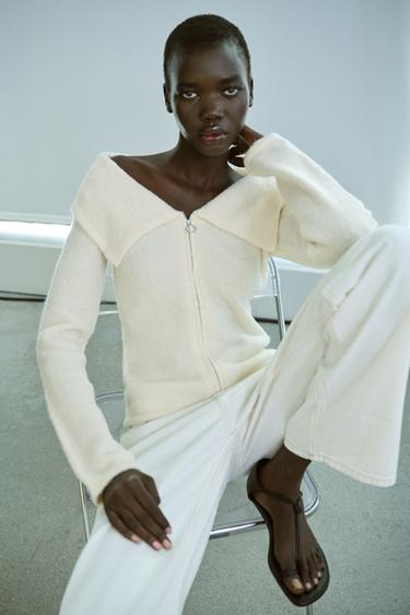 ZIP-UP LAPEL TOP - Ecru by Zara