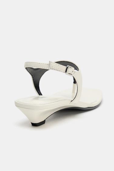 LEATHER STRAP SANDALS WITH BUCKLE - White by Zara - Image 4