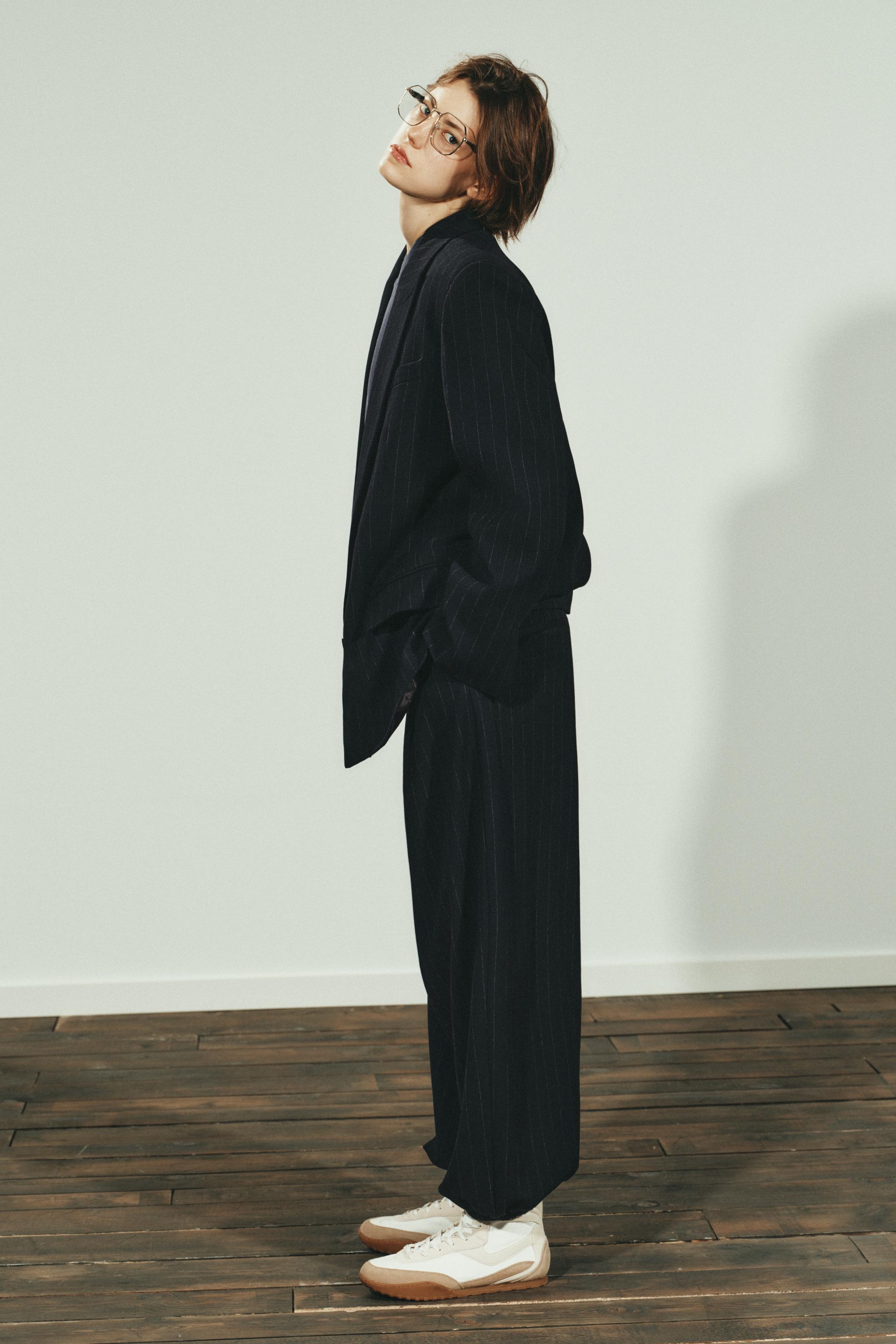 PANTALON JOGGER À RAYURES TENNIS AVEC PLIS