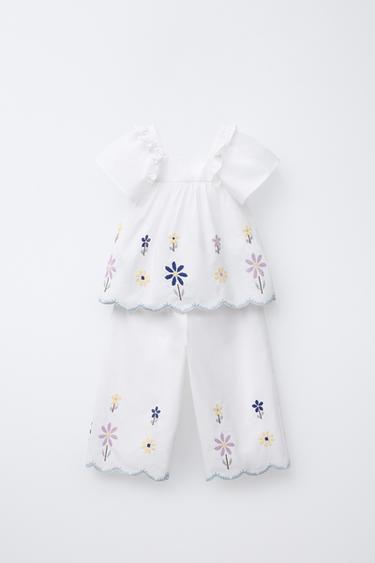 TOTAL LOOK EMBROIDERED FLORAL BLOUSE AND TROUSERS -  by Zara