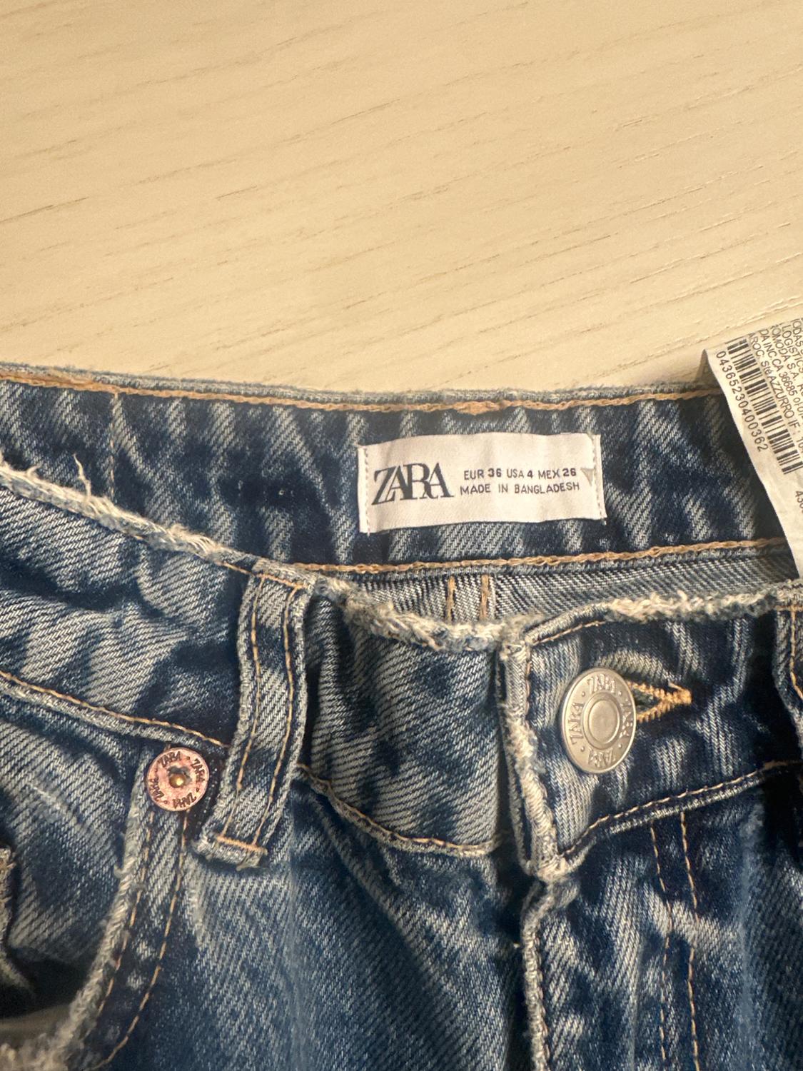 JEANS TRF MOM TIRO ALTO ROTOS - Image 2