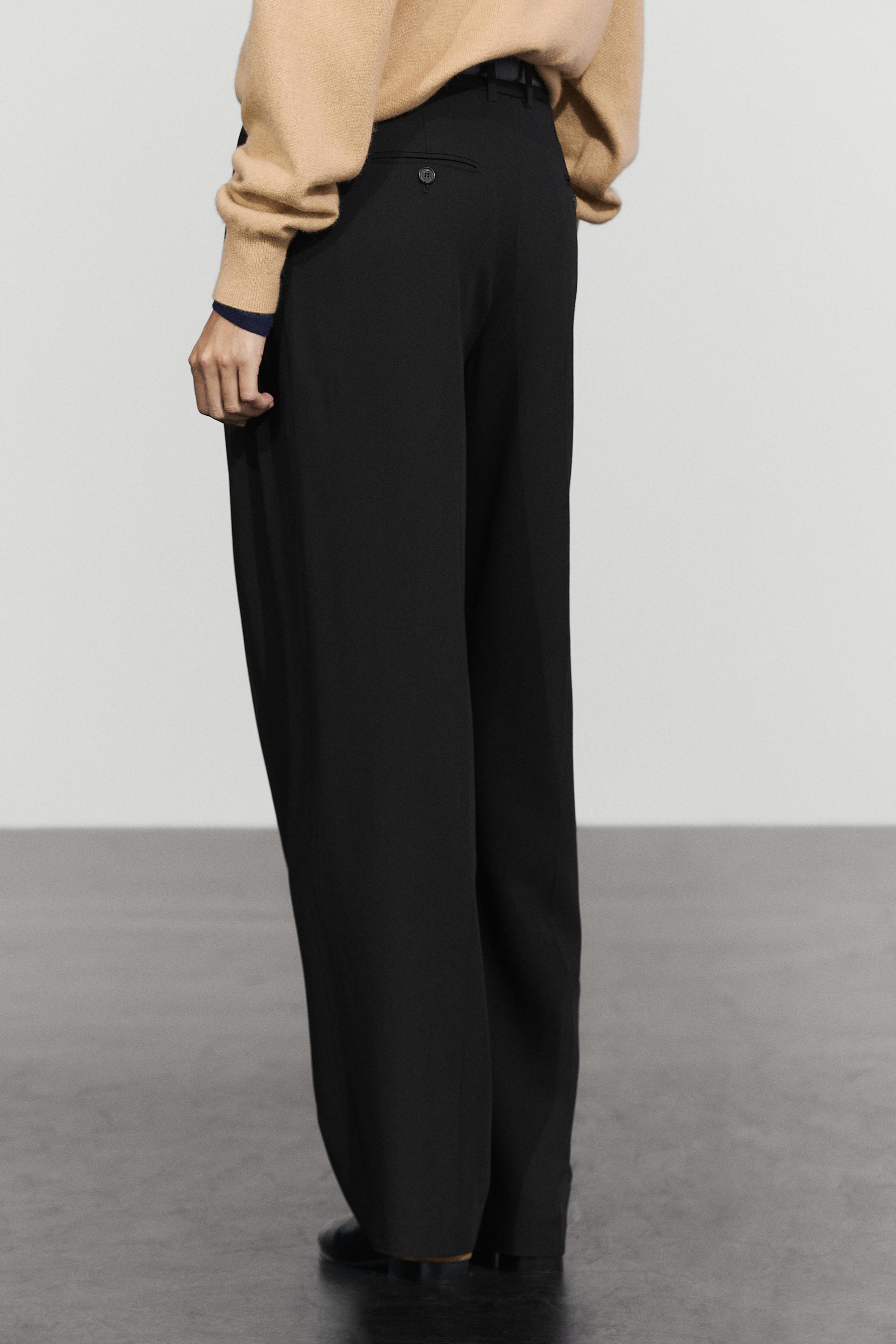 Pantalon fluide et plissé