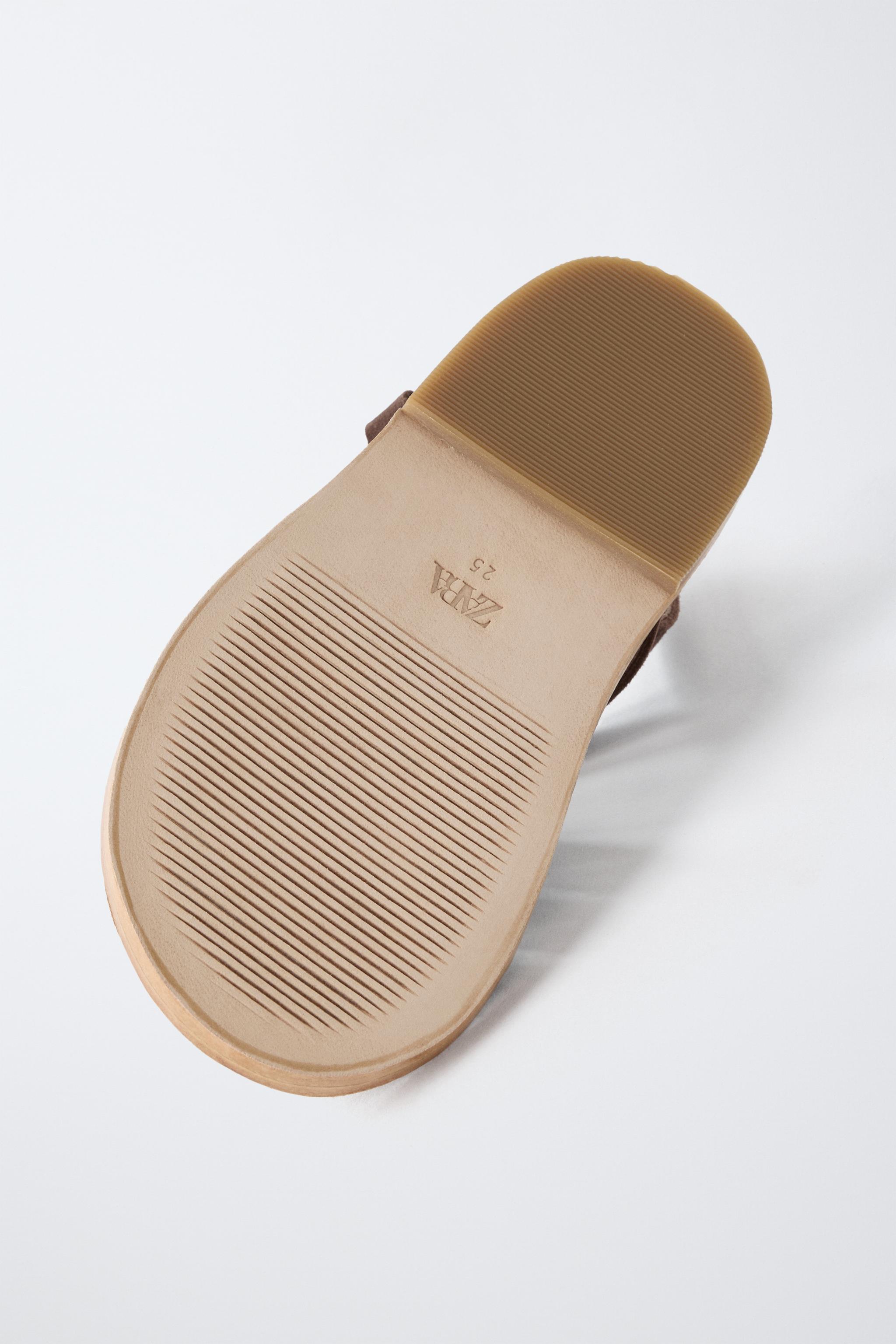 SANDALES STYLE PLAGE EN CUIR