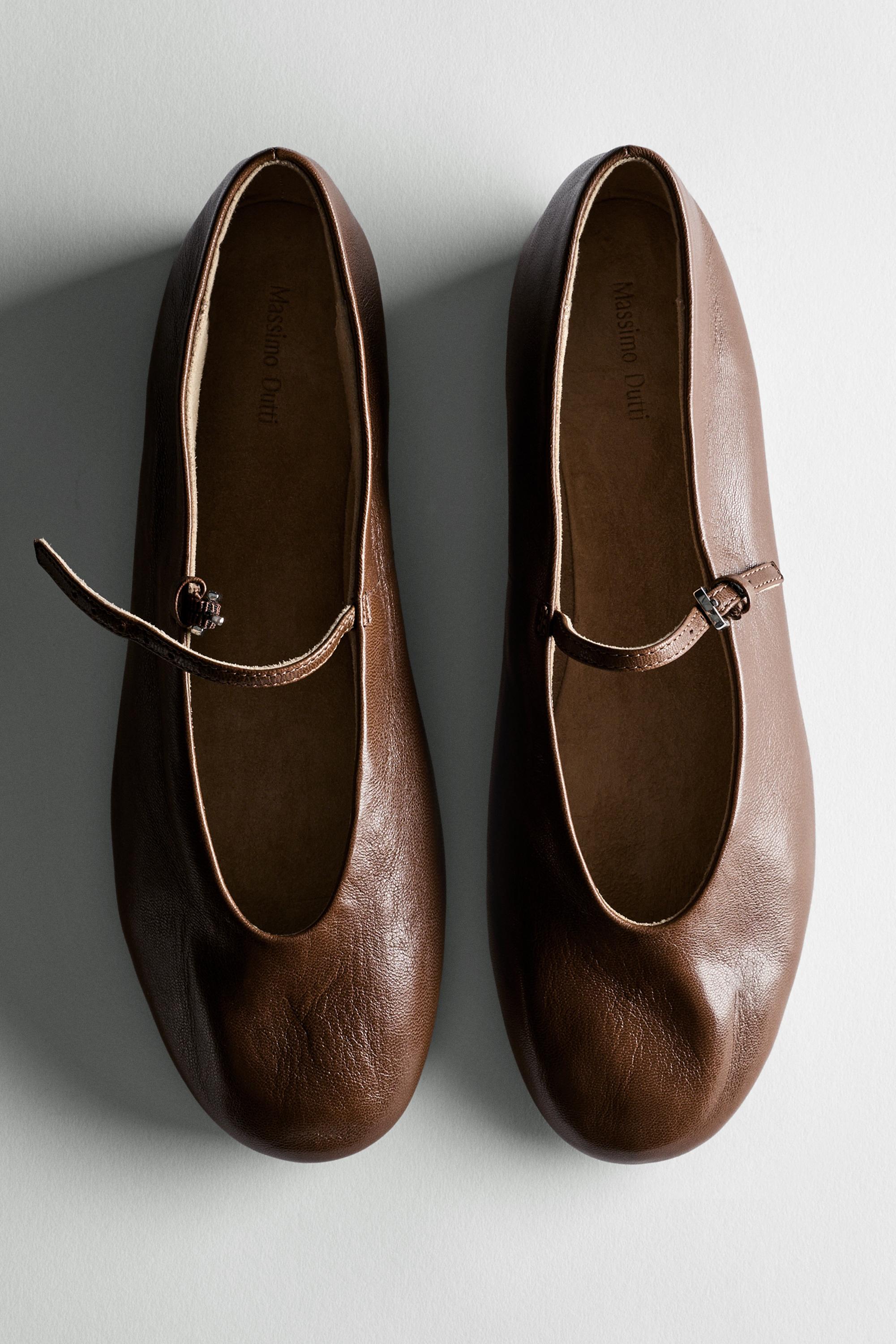 Ballerine en cuir souple