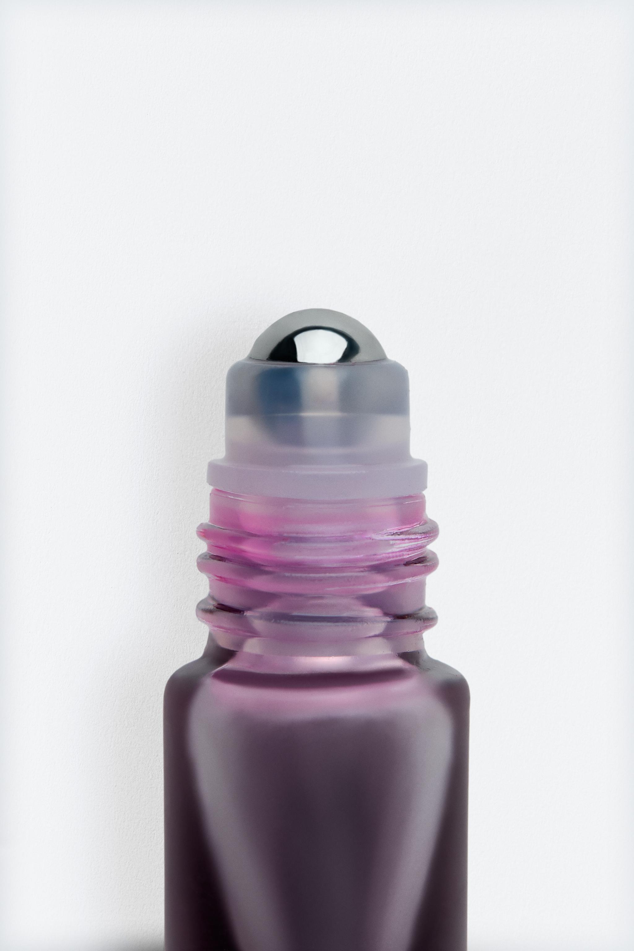 MIDNIGHT TRICK CHEEK SURPRISE OIL