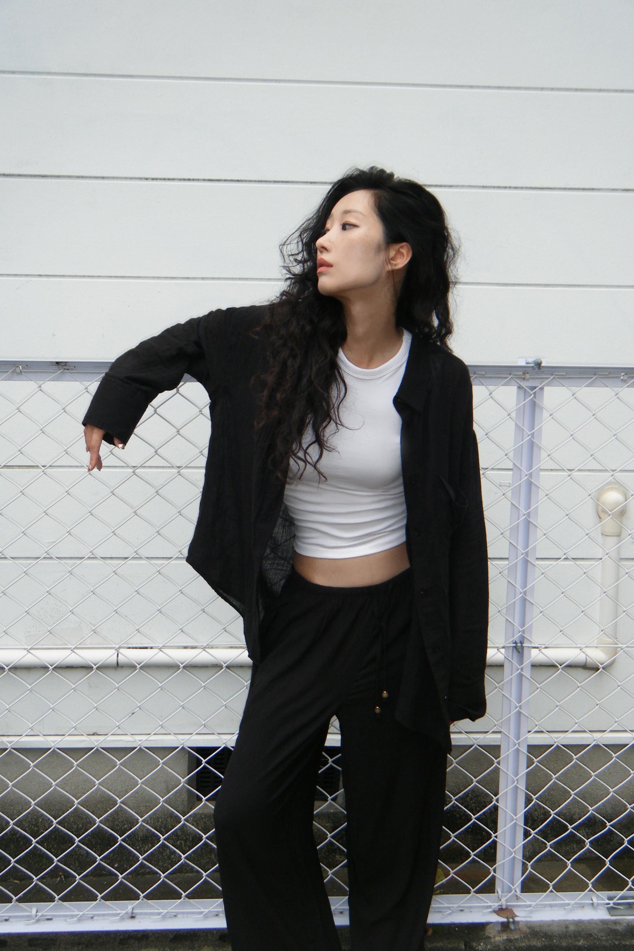 新品　ZARA ロングシャツ　ブラウス　XSサイズ ZARA - 新品 ZARA ロングシャツ ブラウス XSサイズの通販 by