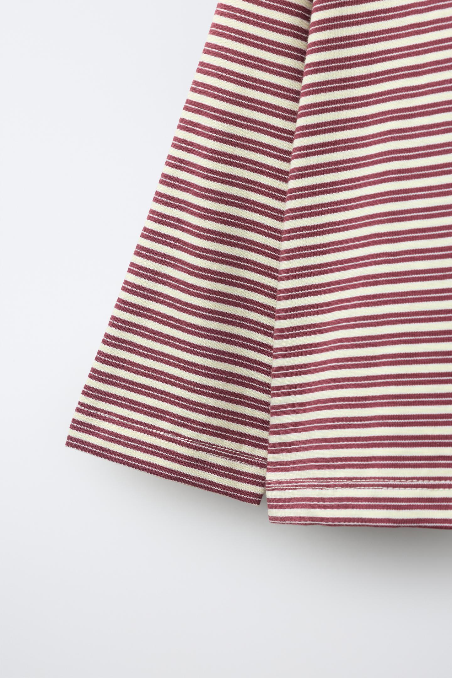 Детская футболка Zara Contrast Neck Striped, цвет: Бордовый — фото 4
