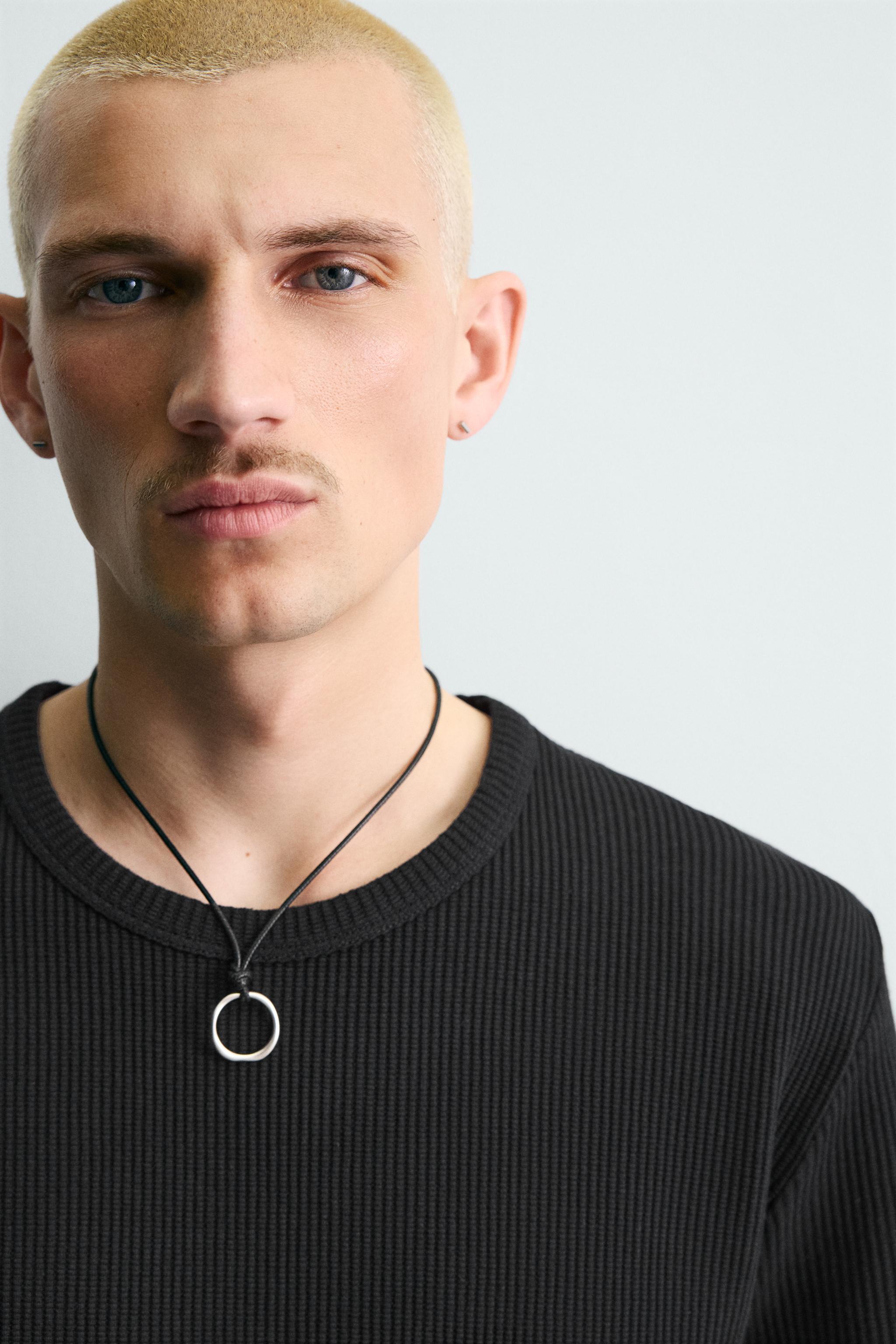 T-SHIRT EN MAILLE SLIM STRUCTURÉE