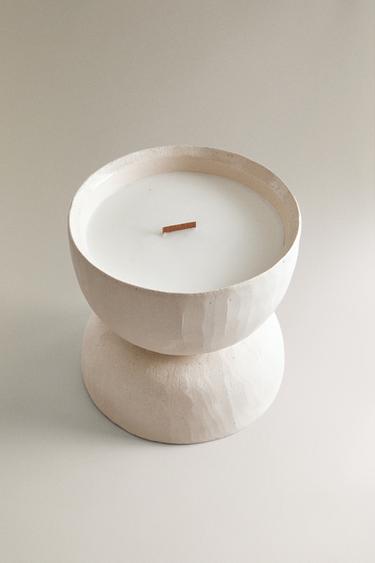 (1.025 KG) SACRED WOODS SCENTED CANDLE - Oyster-white by Zara - Image 1