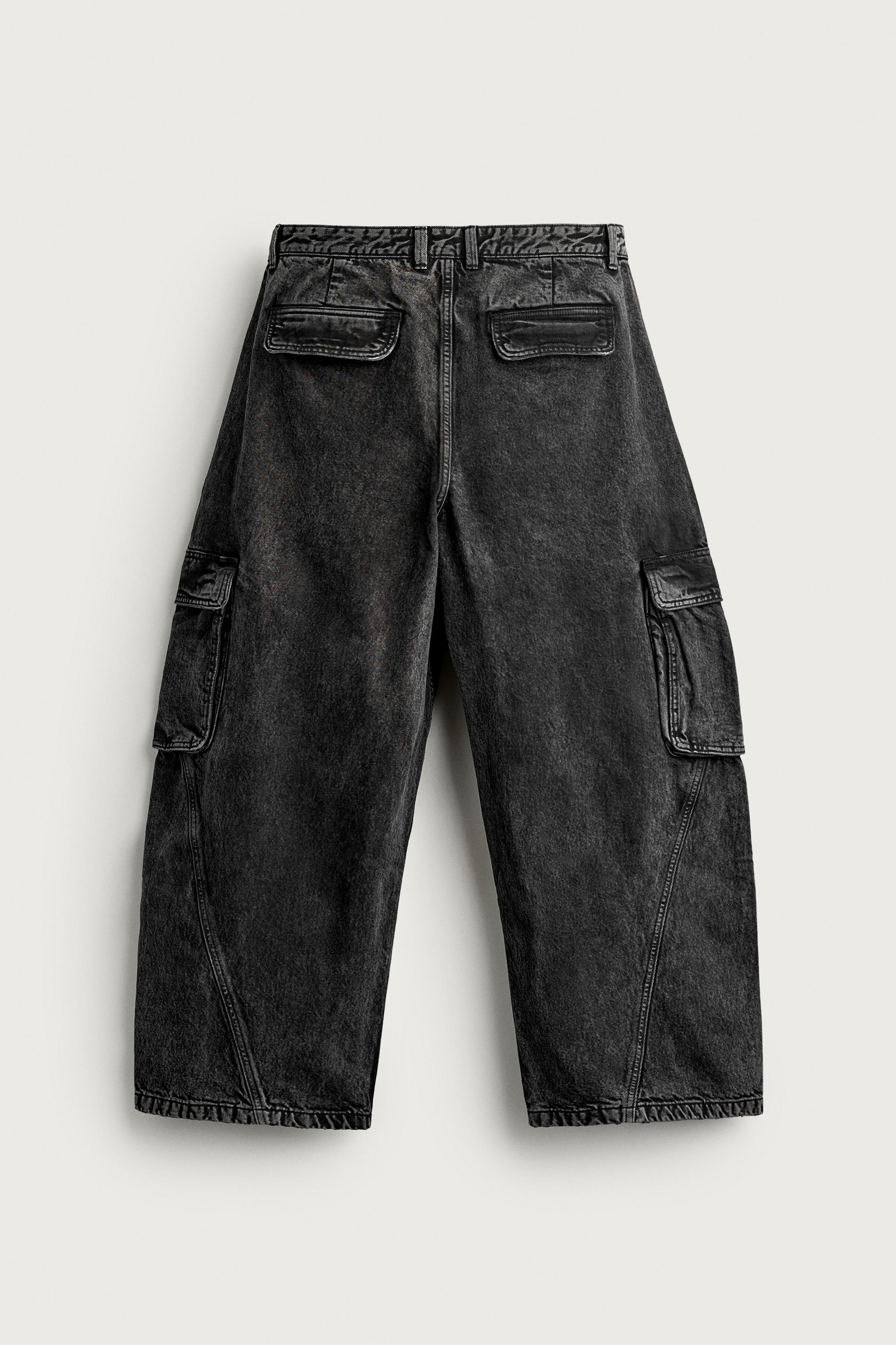 BALLOON-FIT CARGO PANTS WITH SEAMS