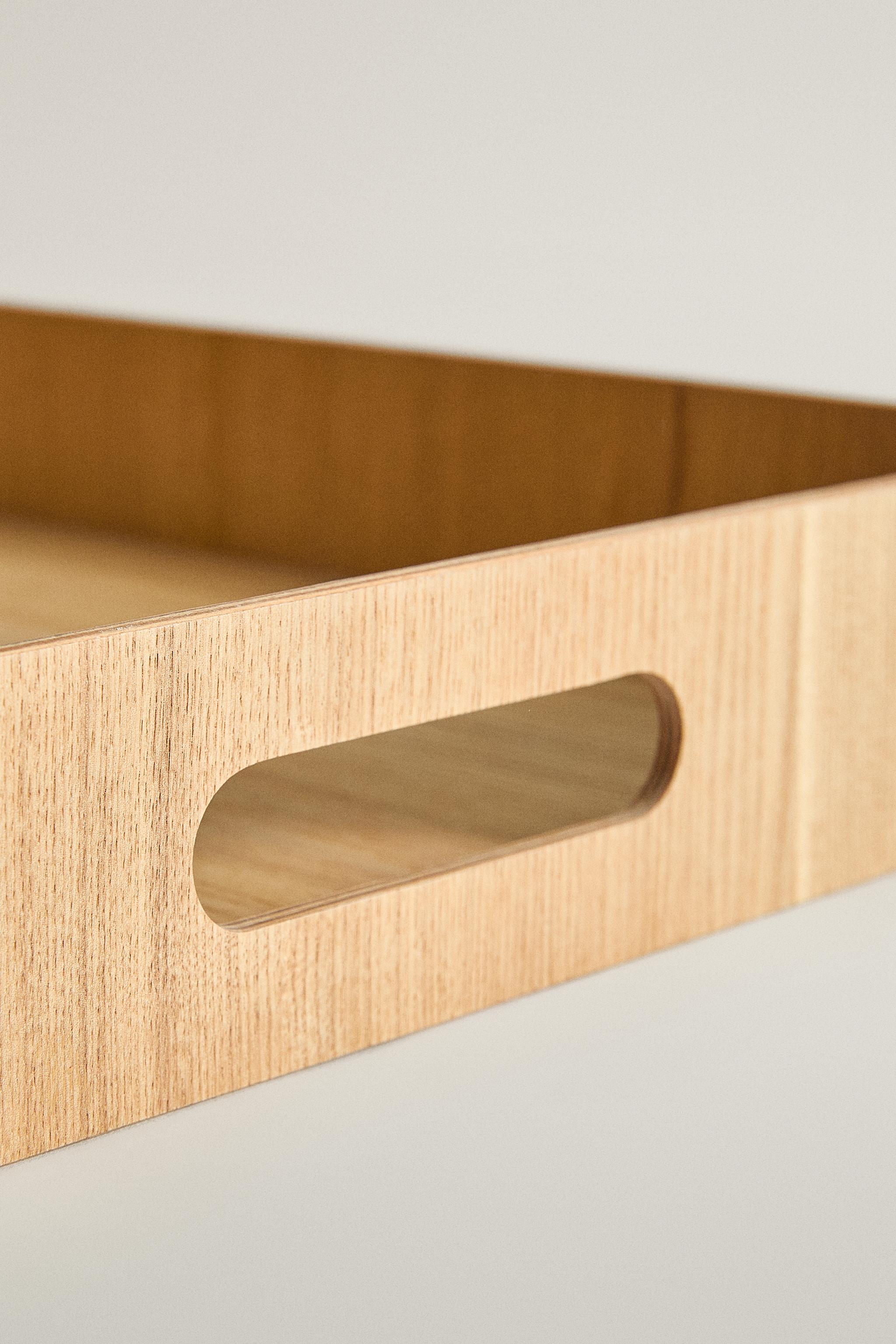 MEDIUM WOODEN TRAY