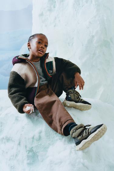 WASSERABWEISENDER SNOWBOOT - Khakigrün von Zara - Bild 0