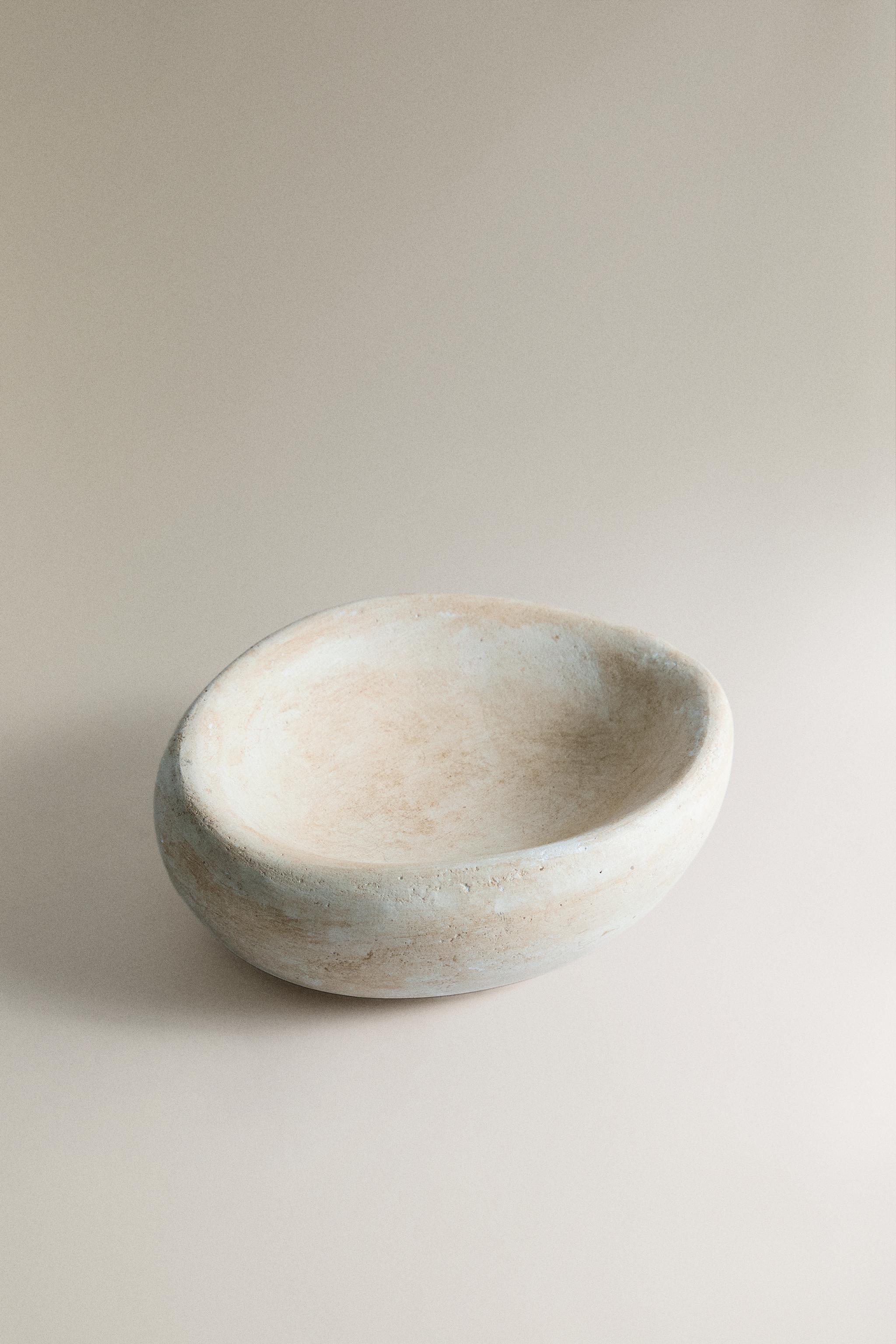 STONE EFFECT BATHROOM SOAP DISH — Beige