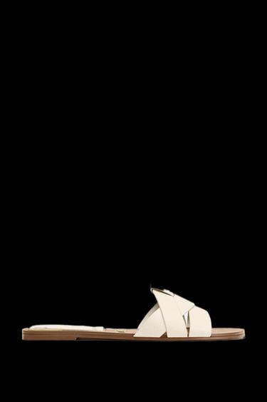 Zara FLAT CROSSED LEATHER SANDALS - White