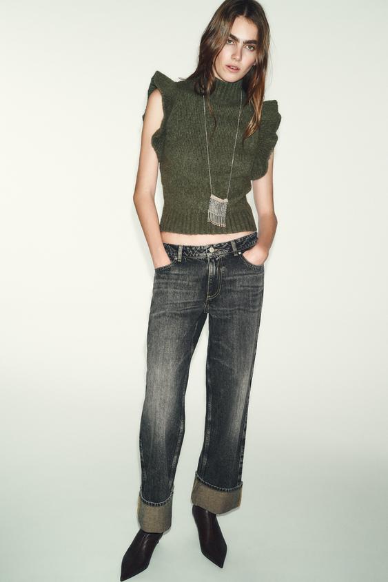 WOOL VEST WITH RUFFLES