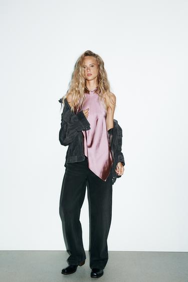 АСИММЕТРИЧНЫЙ ТОП С ГОРЛОВИНОЙ ХАЛТЕР — ПЫЛЬНЫЙ РОЗОВЫЙ от Zara
