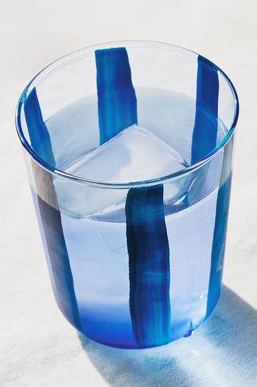 GLASS TUMBLER WITH LINE DESIGN - Blue by Zara