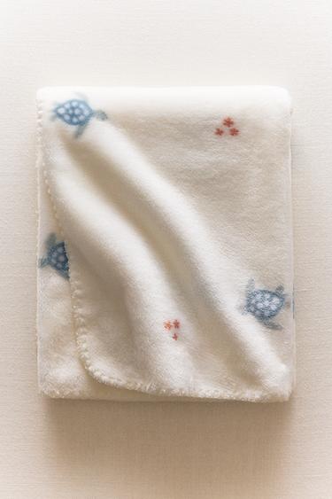 CHILDREN'S FLEECE TURTLE BLANKET - Multicoloured by Zara