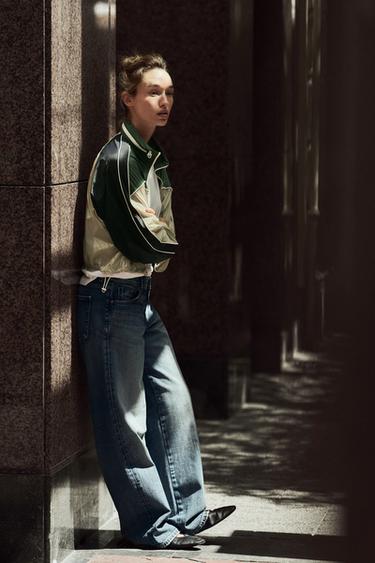 BLOUSON COURT COLOR BLOCK - Vert / Écru de Zara - Image 1