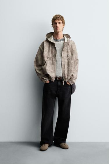{navn} - {farge} for Zara