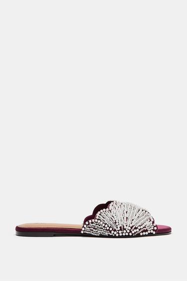 FLAT SANDALS WITH RHINESTONE APPLIQUES — Burgundy Red 2