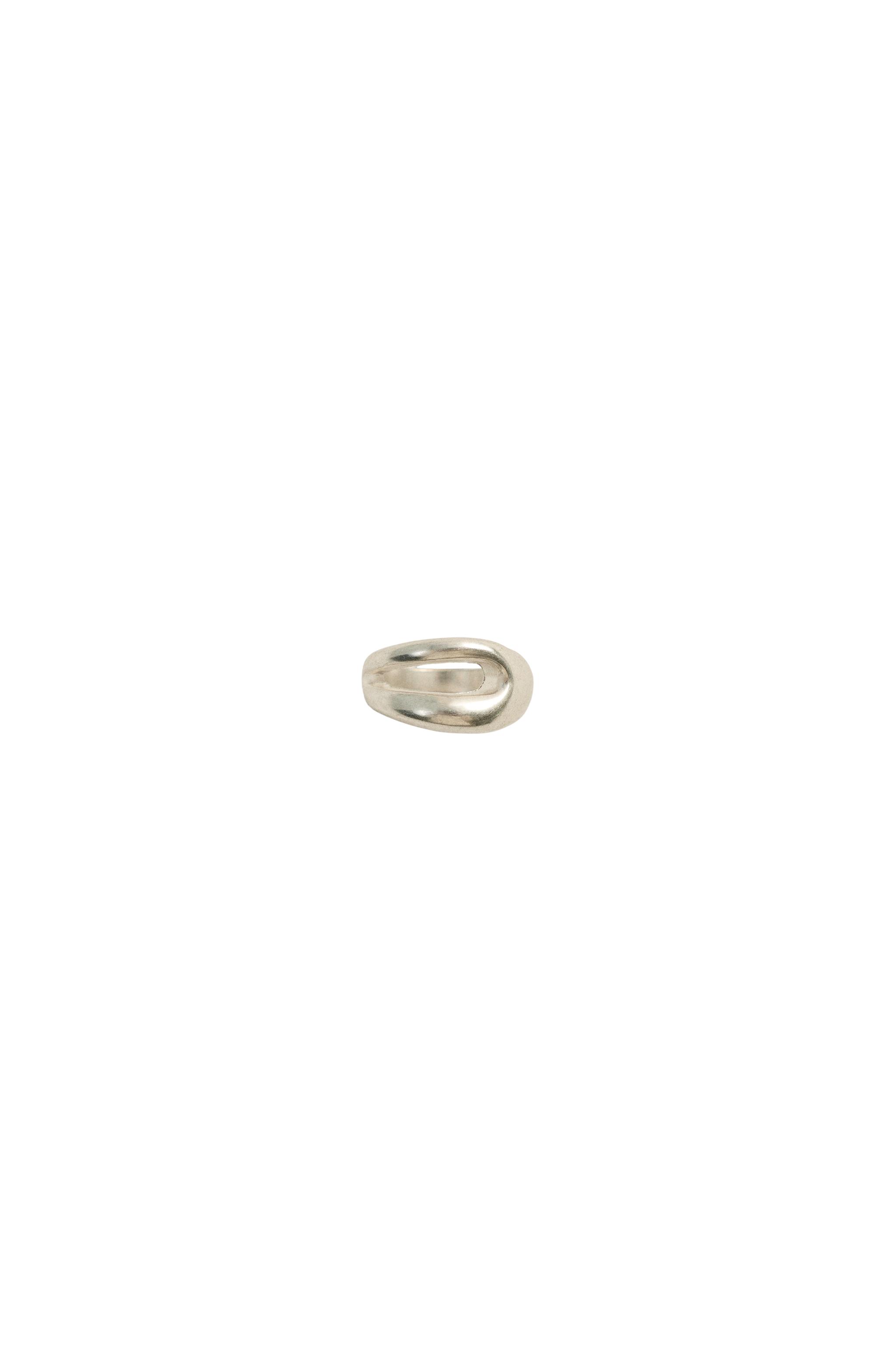 ANILLO METÁLICO VACIADO