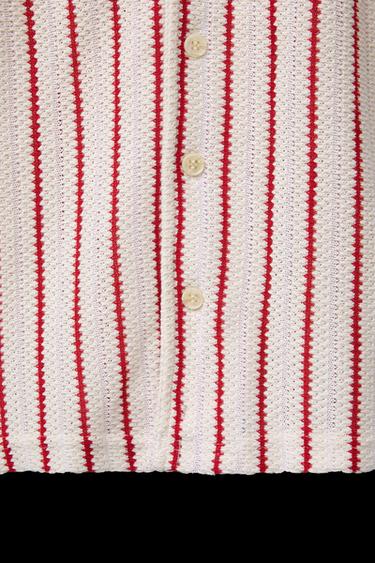 GESTREIFTES STRICKHEMD - Cremefarben / Rot von Zara