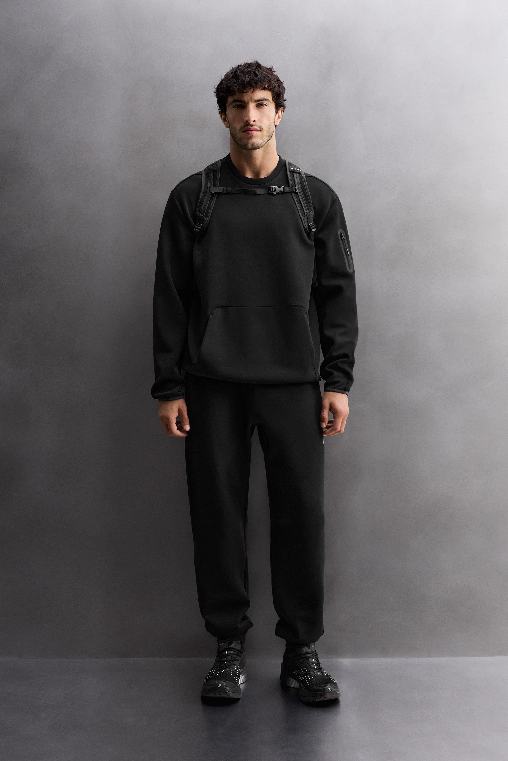 トップス Peate basic sweat black Playboy By PacSun Crest Wide Neck Cropped Sweatshirt | PacSun