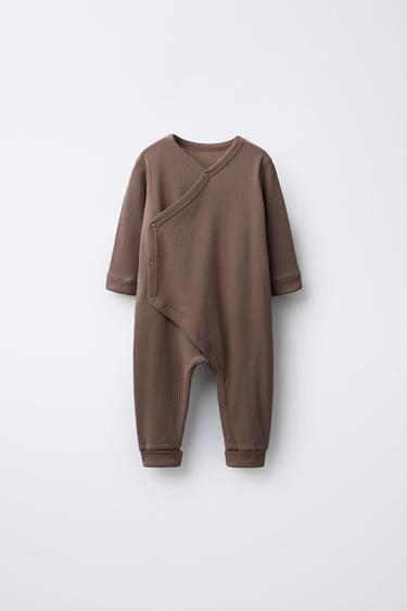 KIMONO SLEEPSUIT - Brown by Zara