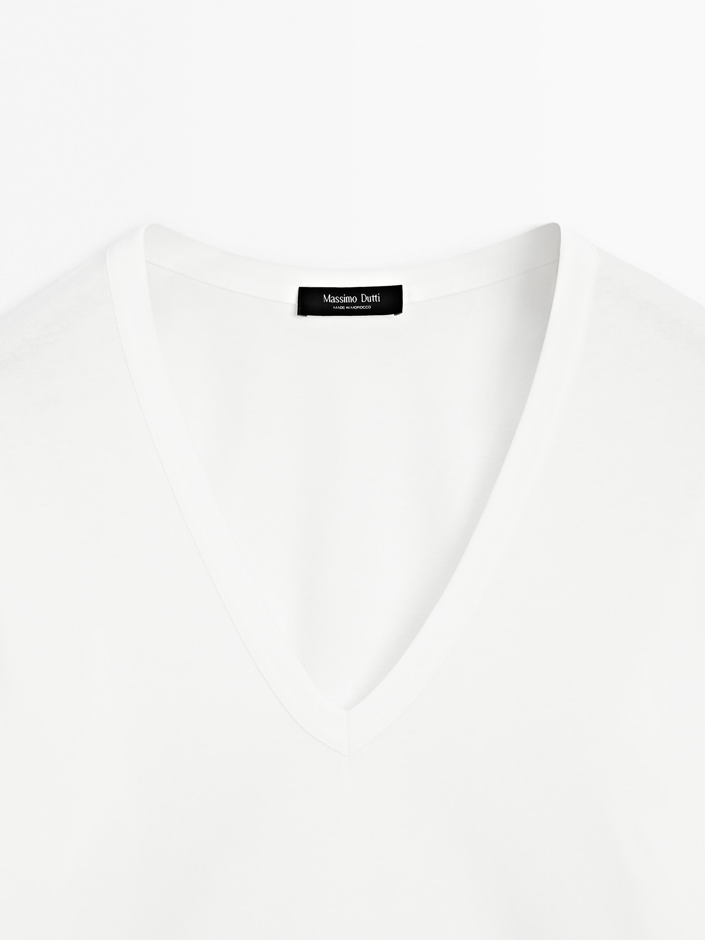 T-shirt col en V oversize