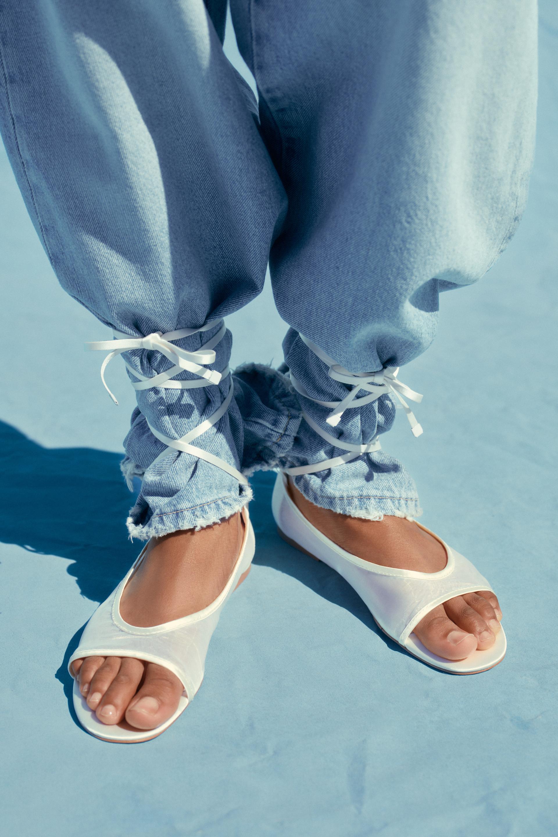 ZAPATO PLANO MESH PUNTA ABIERTA LIMITED EDITION