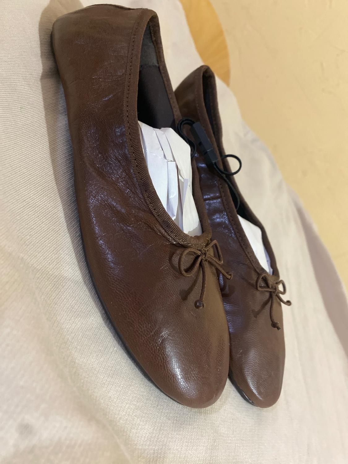 LEATHER BALLET FLATS WITH BOW - Image 5