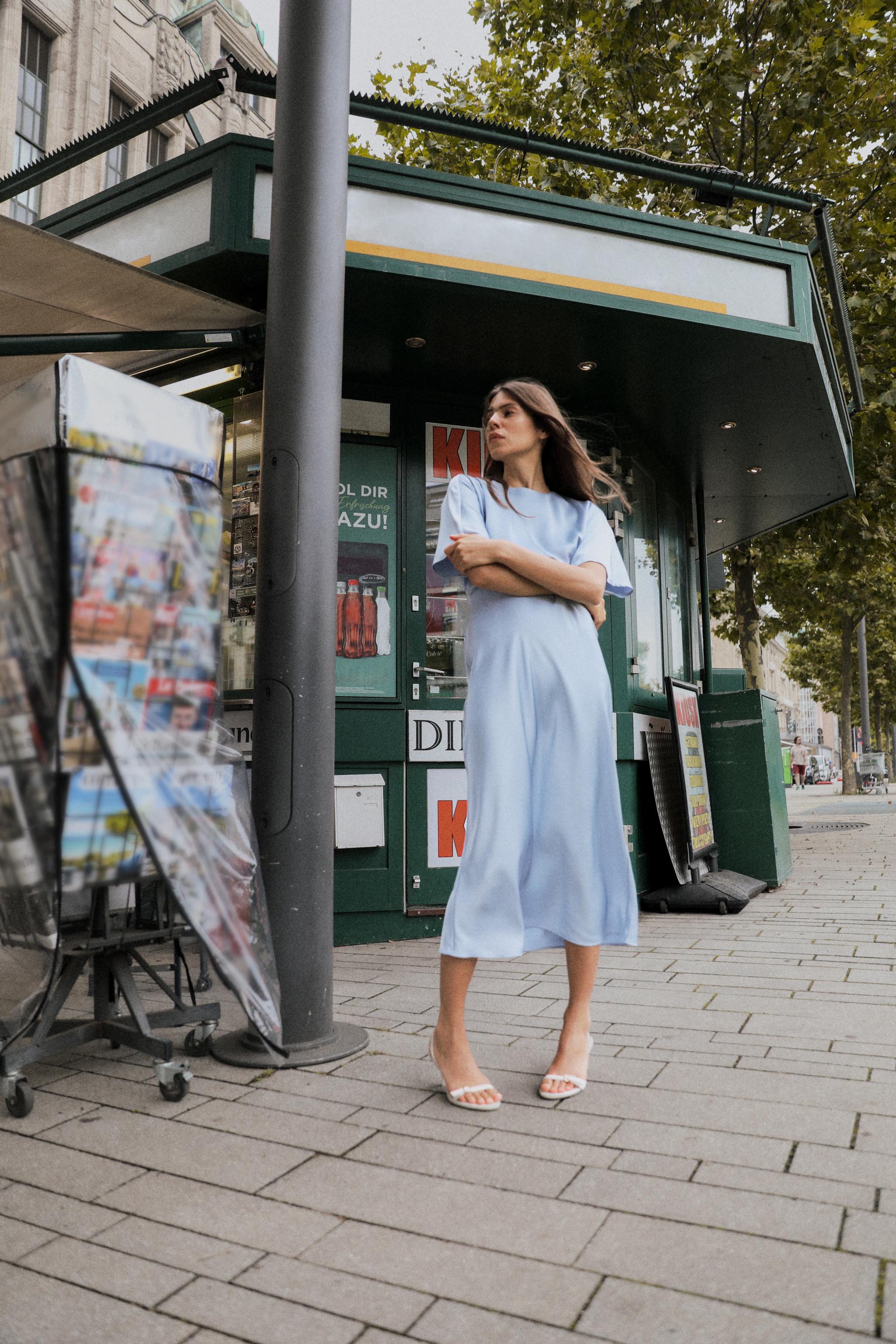 KNOTTED SATIN EFFECT DRESS Sky blue ZARA United States