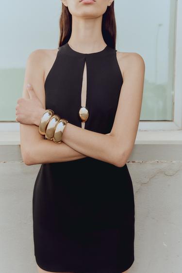 VESTITO MINI CON APPLICAZIONE DORATA - Nero di Zara
