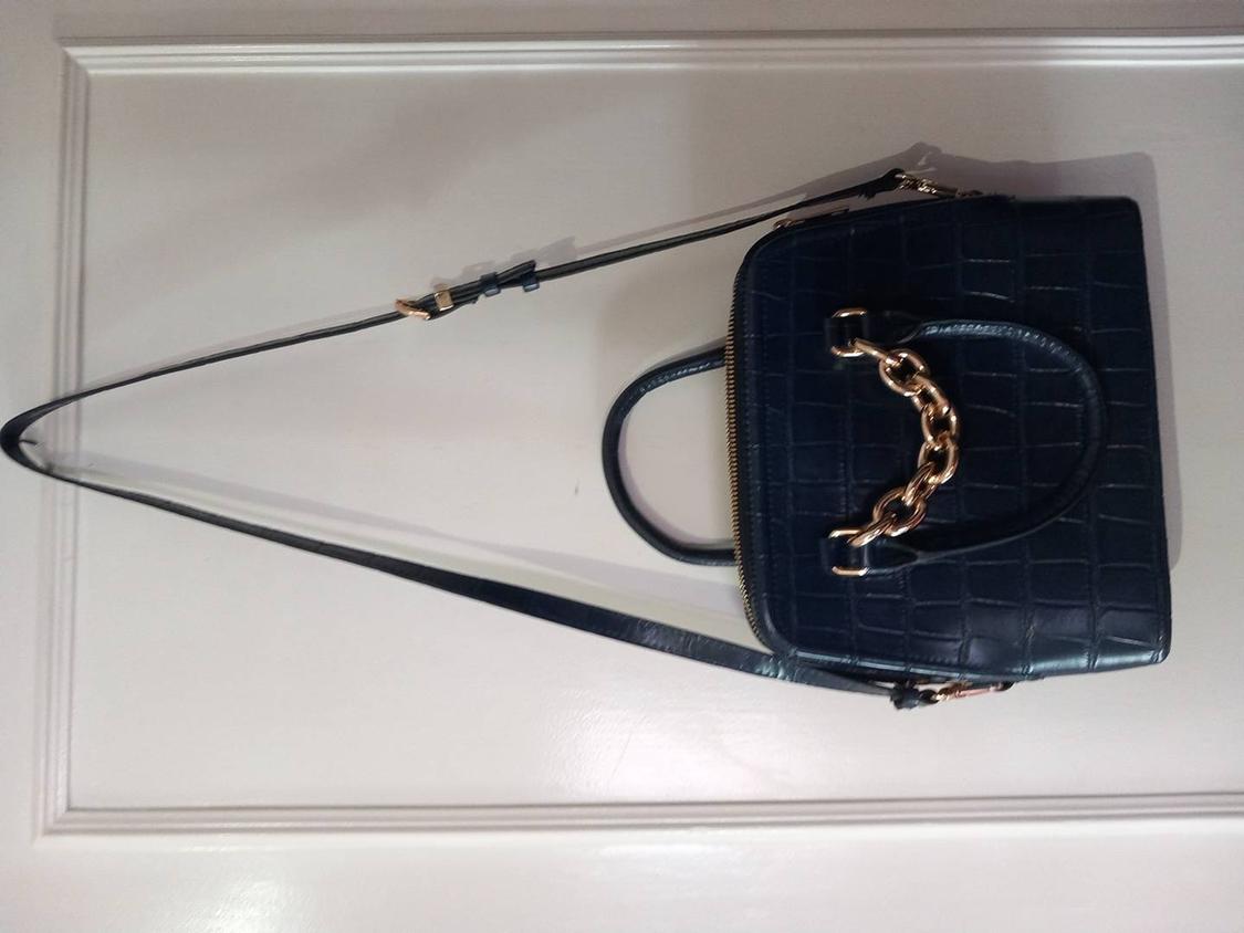 MINI CITY BAG WITH CHAIN STRAP - Image 8