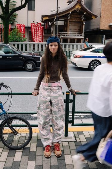 PRINTED BARREL PANTS — Pink 1