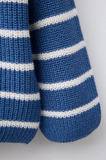 PULL EN MAILLE À RAYURES - Bleuté de Zara - Image 2