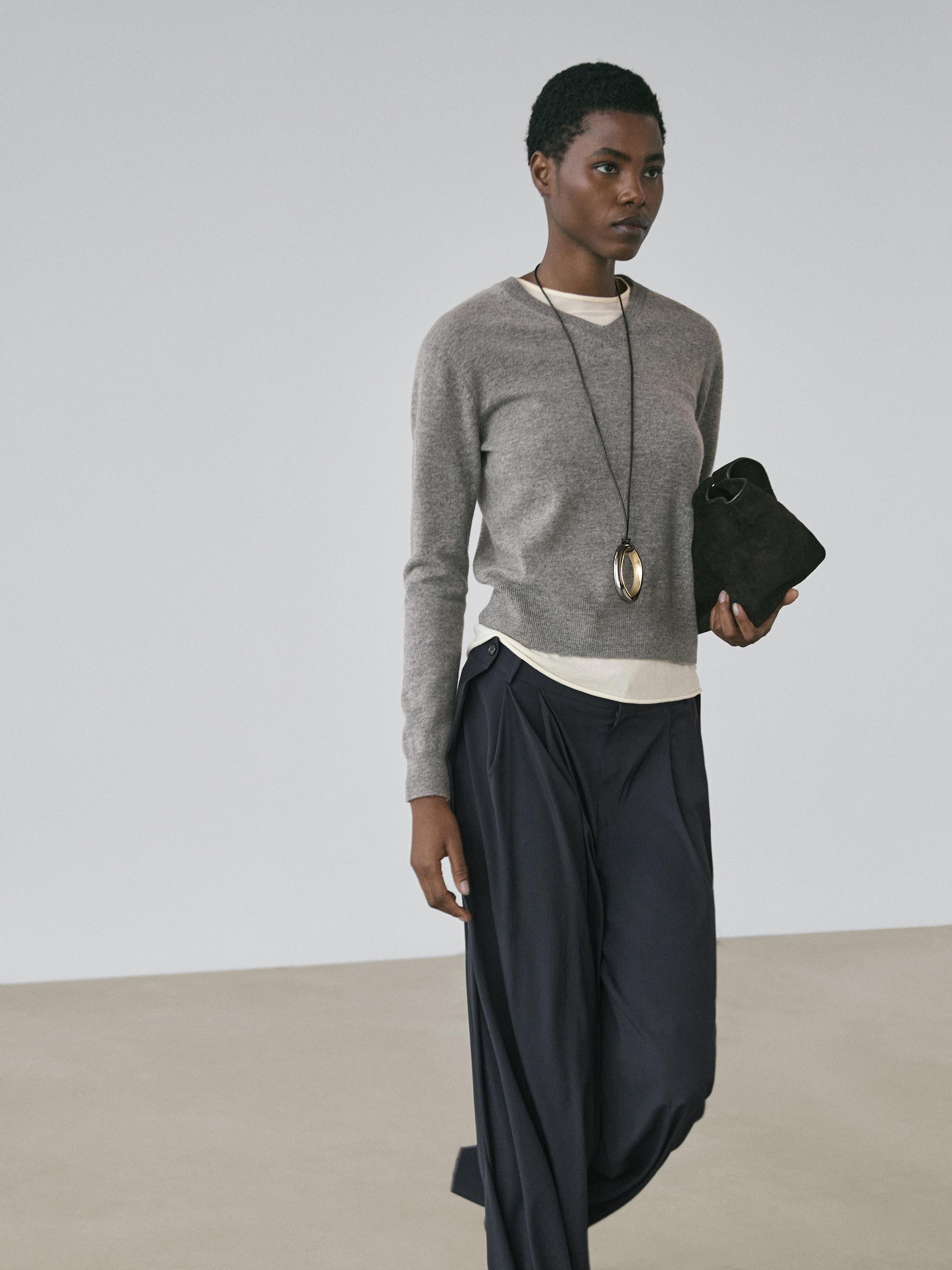 Pleated wool blend trousers