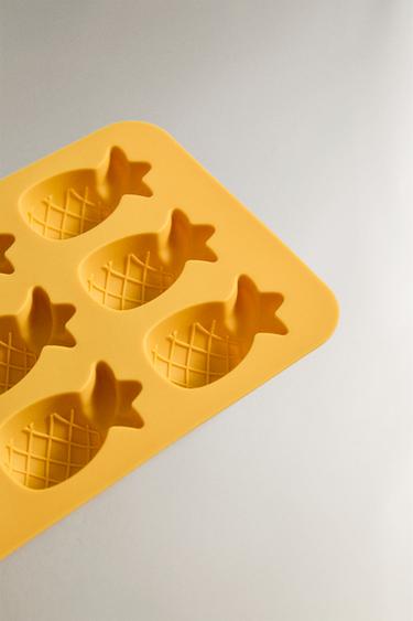 BAC À GLAÇONS SILICONE 12 POMMES DE PIN - Jaune moyen de Zara - Image 2