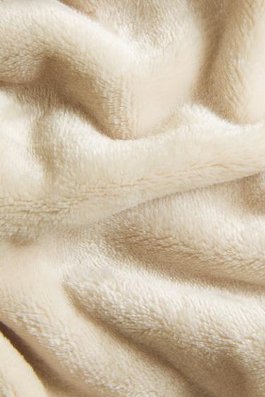 Zara FRINGED FLEECE BLANKET - Beige